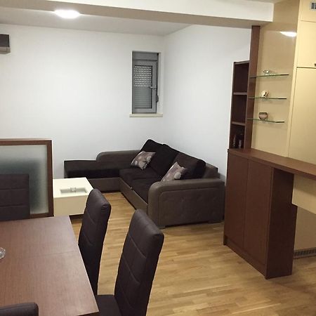 بودفا Andreja Apartment الغرفة الصورة