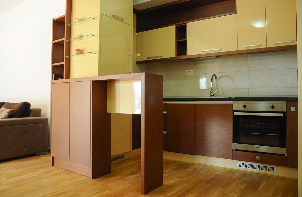 بودفا Andreja Apartment الغرفة الصورة