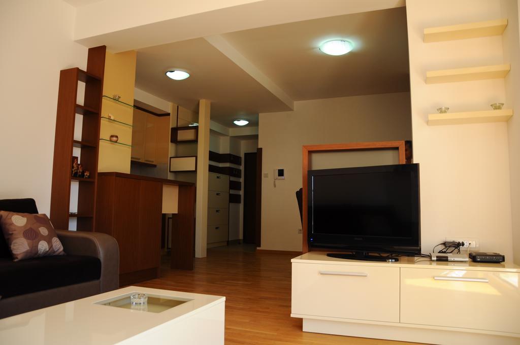 بودفا Andreja Apartment الغرفة الصورة